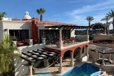 Image de deluxe 3br Villa w\/ dramatic sea\/el Arco views & private pool\/spa