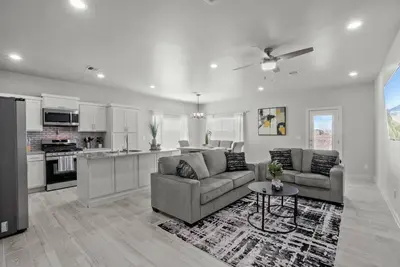 Image de Paseo Haven- 4bdrm sanctuary