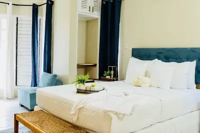 Image de Falcon Oceanview 2br/2ba - Free Airport Transport/Gated Complex w/Security