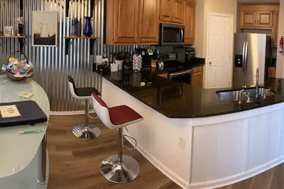 Image de Minutes to Colonial Williamsburg, William & Mary, Busch Gardens, Pet Friendly!