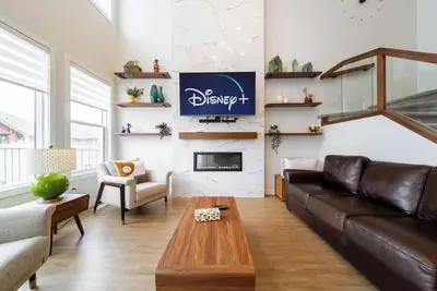 Image de 5br Family Retreat w/ Hot Tub | 7 Beds | Near Wem, Trails & Casino