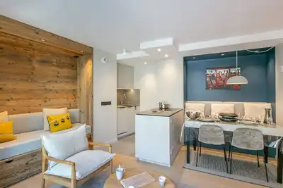 Image de Appartement de standing avec garage, wifi et terrasse au pied des pistes à Val-d'Isère