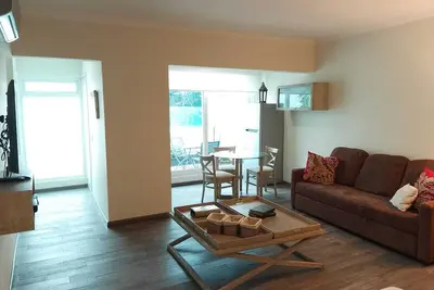 Image de Arquimedes Space - Lovely 2bdr Connecting Suites w/patio