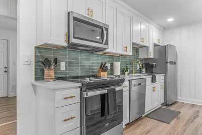 Image de The Comber Renovated 2023 2bd Luxury House 2 blocks from beach
