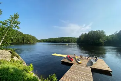 Wren Lake Cottage in Algonquin Highlands