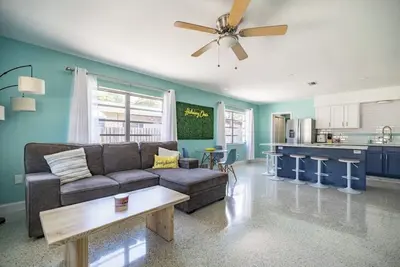 Image de St Pete’s Hideaway Oasis - Minutes to the beach, downtown & Tropicana stadium!