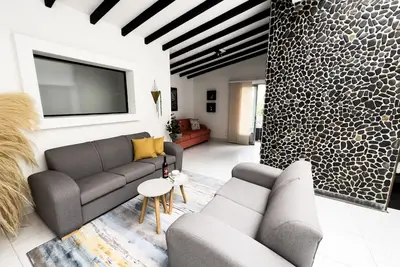 Image de Marvelous House in Laureles 4Bed - 5Bath In the Heart of Medellin