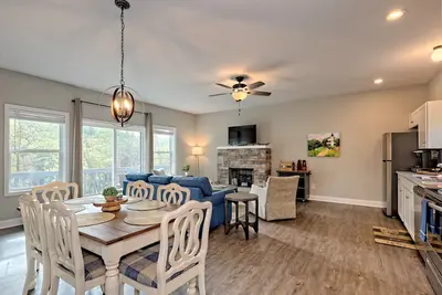 Image de Lux Golf Near Downtown Helen!