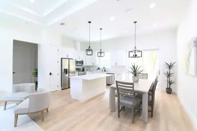Image de Luxurious 3 bedroom home