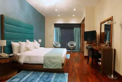 Image de Three Bedroom Apartment Near Business Bay Metro