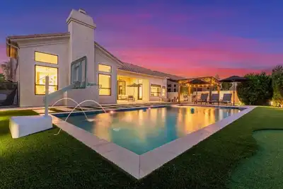 Image de Anderson Lux Estate/Private Bar&Pool/Sleeps 12