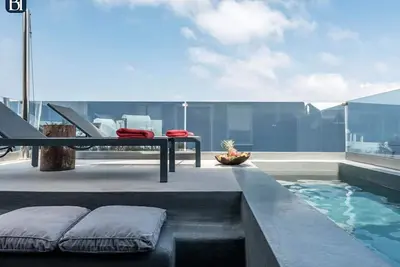 Image de Bh373 - C - Suite Santorini