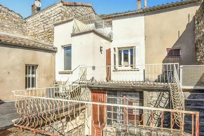 Image de Jolie maison de 2 chambres Ă Ruoms