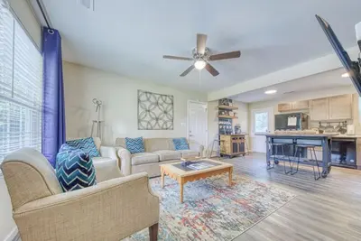 Image de New home minutes to Downtown Knoxville or Ut and 30 minutes to Pigeon Forge