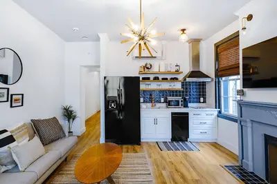 Image de Old Spanish House- B, The Carter Jack Suite 2 Bed, 2 Bath Ground Floor Condo