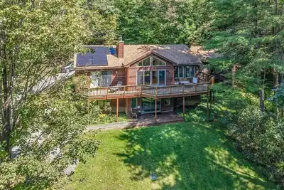 Image de Family & Game Rooms, Large Deck | Highland Ridge