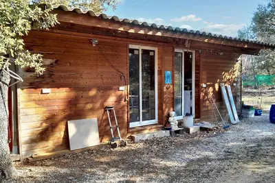 Homerez - Studio à Cucuron avec Jardin