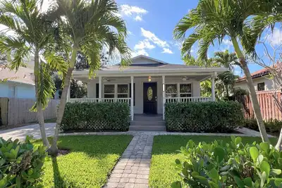 Image de Lit's Palma Home - Near Beach, Downtown, Shopping, & More! !
