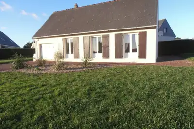 Image de Homerez - Maison charmante Ă Portbail avec jardin et vue mer
