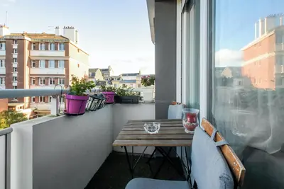 Image de Homerez - Appartement à Rouen, balcon, vue ville.
