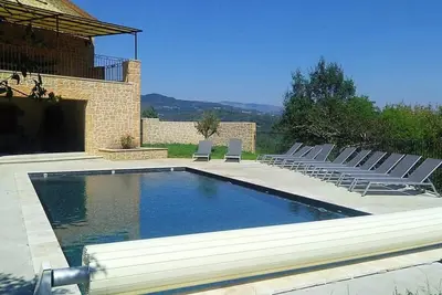 Image de Homerez - Villa à Prades avec piscine privée