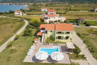 Image de Homerez - Appartement charmant à Ljubač, piscine, 65 m²
