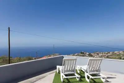 Image de Homerez - Maison panoramique Ă Ponta do Sol, vue mer
