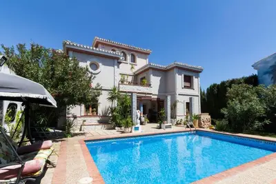 Image de Homerez - Villa à Padul avec piscine privée
