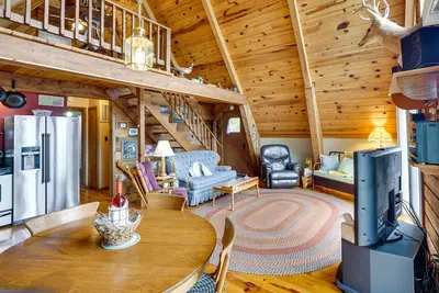 Image de Lakefront Sunrise Beach Cabin w/ Private Dock!