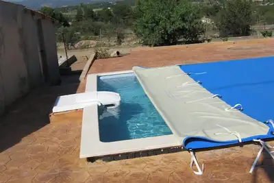 Homerez - Villa charmante à Liria avec piscine privée