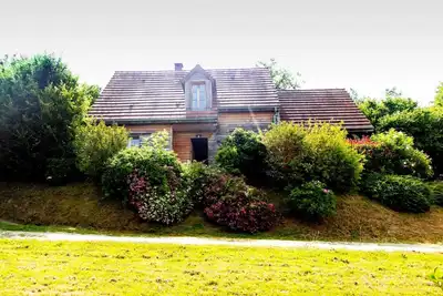 Image de Homerez - Chalet chaleureux à Marigny-l'Église