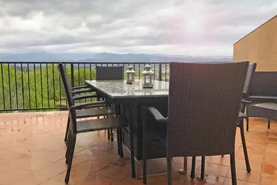Image de Homerez - Maison Ă Cretas avec vue