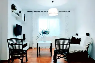 Image de Homerez - Maison spacieuse Ă Almagro avec jardin et 3 chambres