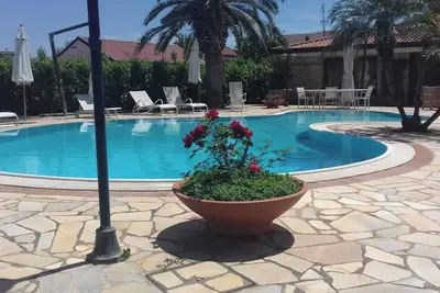 Image de Homerez - Appartement charmant avec piscine Ă Lago