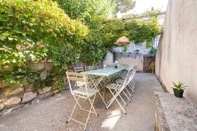 Image de Homerez - Maison authentique Ă Montfrin avec terrasse