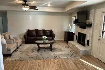 Image de Peaceful Retreat near Medical Mile in Springfield