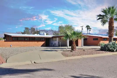 Image de Fantastic 3Bd 2Ba, pet friendly home in the heart of the action