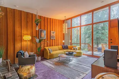 Image de Star-Shaped Midcentury Modern Aurora Retreat + Hot Tub + Game Room
