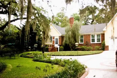 Image de Villas @ Lake Ella Flat: 1br-1bth-desk