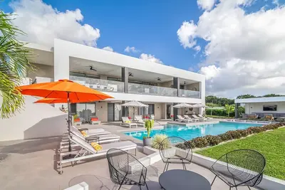 Image de Villa Elan - A Contemporary Style Villa