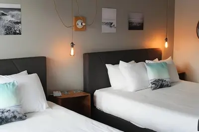 Image de Oceanfront Accommodations! Indoor Pool and Sauna, Pets Allowed, Free Parking!