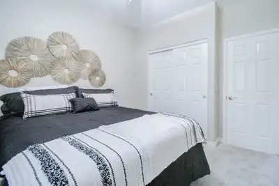 Image de 3Bd/2 Bth + Private Pool located on Golf Course