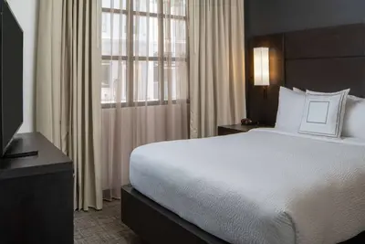 Image de Your Home Away From Home! Full Kitchen, Pool, Pet-friendly, Free Breakfast!