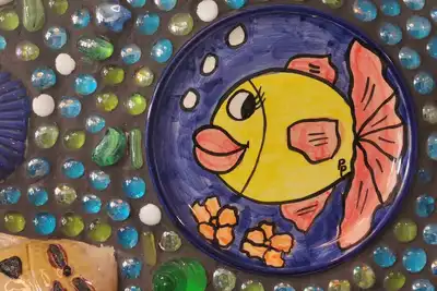 Make memories in this artists quarters. \nBlue mosaic place - start to explore Hb.