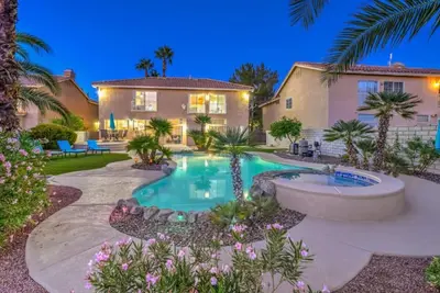 Image de Legacy Island | Las Vegas Golf Course Pool Villa