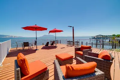 Image de Vibrant Lakeport Studio w/ Shared Lake Access!