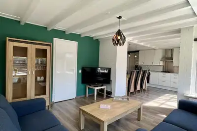 Image de Geschmackvoll Eingerichtetes Ferienhaus, 5 Personen, Wlan
