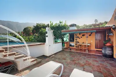 Image de Chalet 'Eco Con Vistas Al Teide' avec vue sur mer, Wi-Fi et climatisation