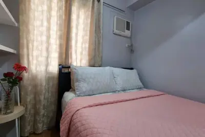 Image de MakatiCity Condo for 4pax, w\/ Pool, near malls, Cbd. \n