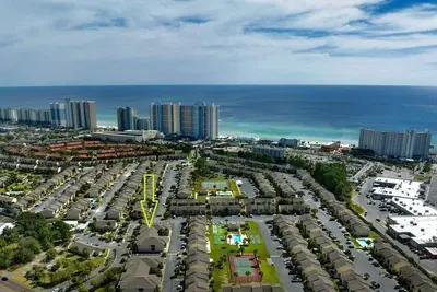 Image de \"Gulf Paradise 116 J\" Studio-Sleeps 4